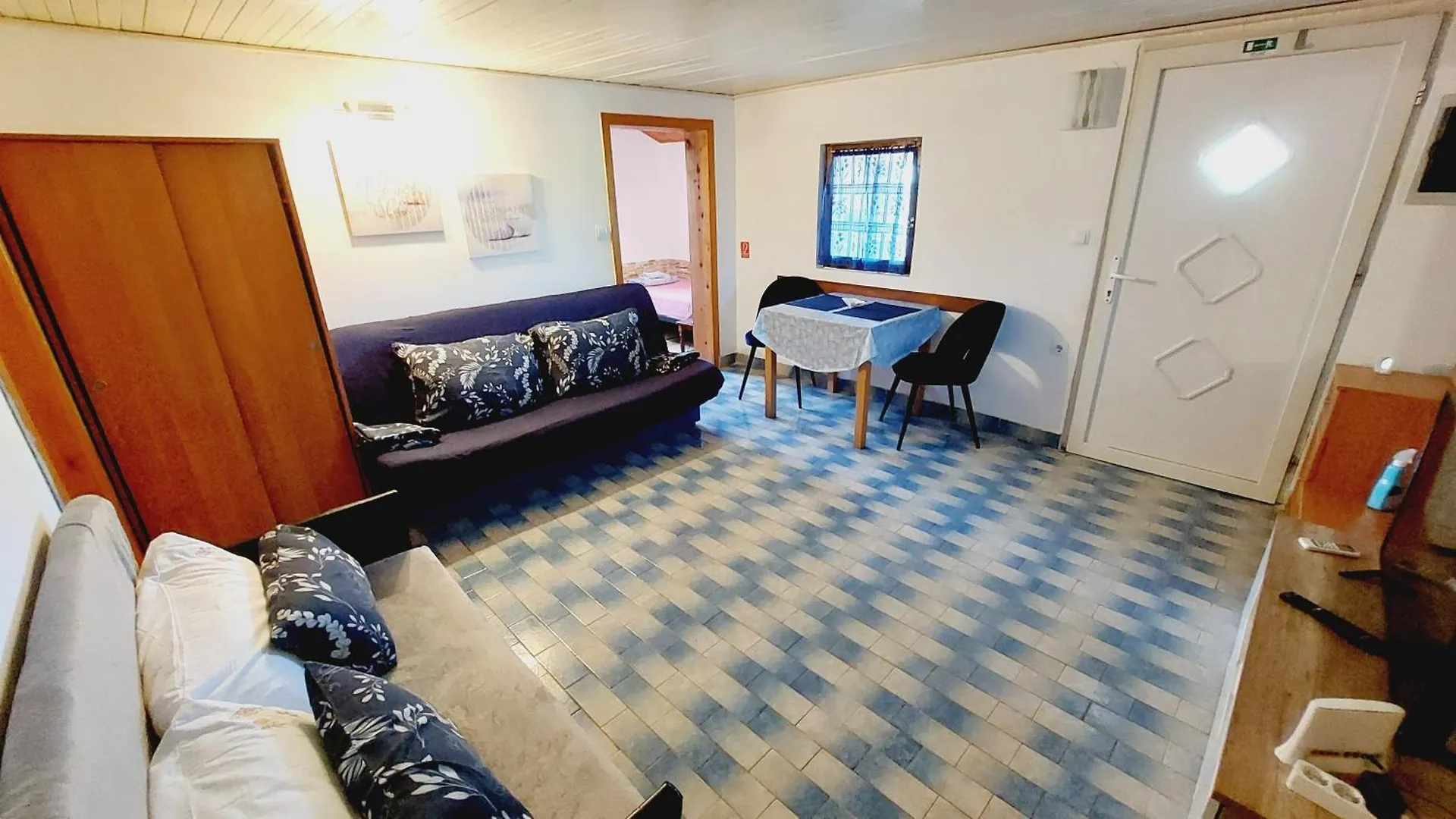 Holiday House Πούλα Σπίτι διακοπών